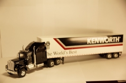 Kenworth W900 Aerocab with Van Trailer, Eligor 1:43 