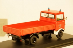Mercedes Benz LP 608 Feuerwehr Pritsche/Plane, Schuco 1:43