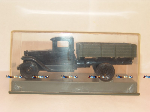 Газ АА в боксе