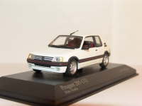 Peugeot 205 GTi  1990