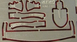 Фототравление Набор: пила, топор, лопата, EM-121, 1:43