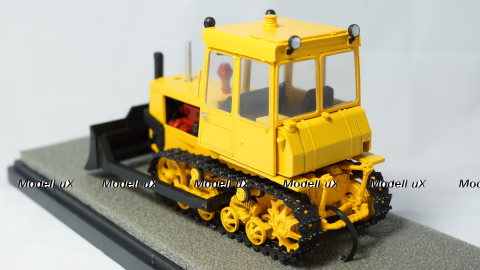 Трактор ДТ 75МЛ с отвалом 1986, RTM 1:43