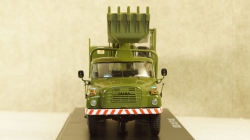 Экскаватор-планировщик UDS-110 (на шасси Tatra-148) армейский, SSM1419, SSM 1:43