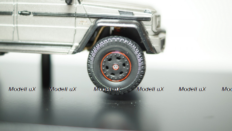 Mercedes G63 AMG 6x6, Spark 1:43