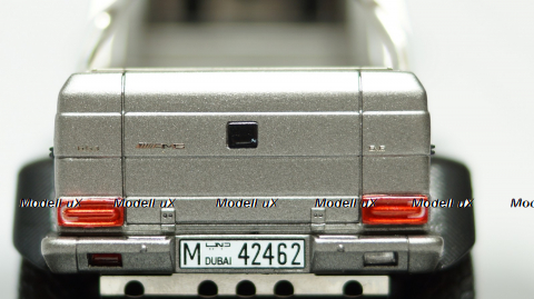 Mercedes G63 AMG 6x6, Spark 1:43