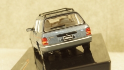 Ford Sierra Ghia metallic-silver 1988, CLC352N, IXO 1:43