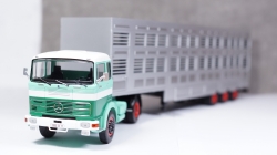 Mercedes LPS 1632 Livestock transporter 1970 green/white/silver, IXO TTR008 1:43