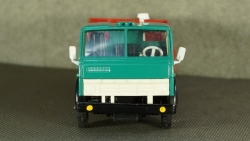 Камаз 5320, бортовой, зелено-красный, Арек 1:43