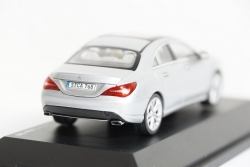 Mercedes CLA C117 silver metallic