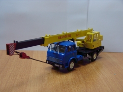 МАЗ 5334 Автокран КС 3571 Ивановец 14 тонн 1979, 1:43