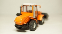 ХТЗ-156Б-09-03 погрузчик, Modellux 1:43