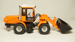ХТЗ-156Б-09-03 погрузчик, Modellux 1:43