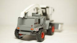 Дон 680 комбайн серый, Modellux 1:43