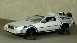 DeLorean Back to the Future II Flying Wheel Version, WEL22441FV, Welly 1:24 