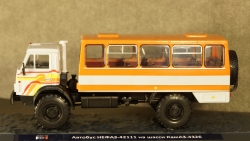 Нефаз-42111 Автобус на шасси Камаз 4326, TruckTyr 1:43