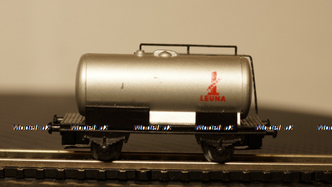 Вагон цистерна PIKO, масштаб N 