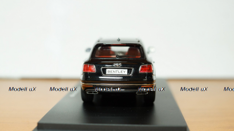 Bentley Bentayga Onyx 2015, Kyosho 1:43