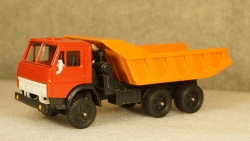 Камаз 5511 самосвал красный/оранжевый, Арек 1:43