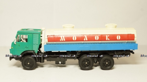 КАМАЗ 53212 Молоковоз, 1:43
