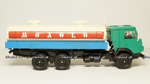 КАМАЗ 53212 Молоковоз, 1:43