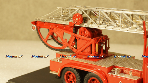 Зис-151 АЛМ-22 METZ, Мастерская Молотков 1:43