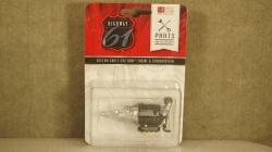 PLYMOUTH BARRACUDA ENGINE AND TRANSMISSION, Highway 61 1:18