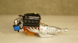 PLYMOUTH BARRACUDA ENGINE AND TRANSMISSION, Highway 61 1:18