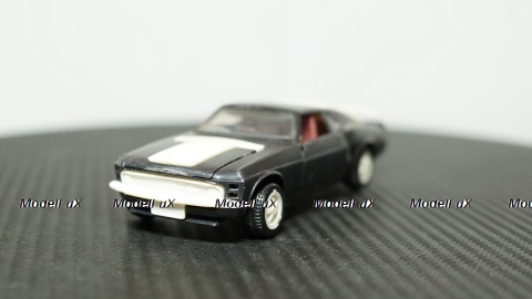 Ford Mustang BOSS 302