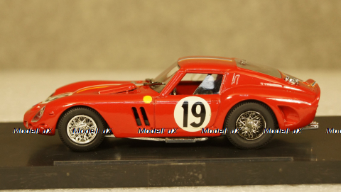 FERRARI 250 GTO 1962-63 red, ModelBOX 1:43
