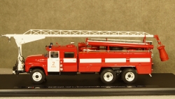 Зил 133Г1 АЦ-40 с телескопическим подъемником, Казань 1980 г., TruckTyr 1:43