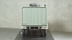 ЗИЛ 130 Мусоровоз с боковой загрузкой КО-413, SSM/АИСТ 1:43