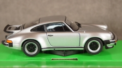 Porsche 911 Turbo 3.0 silver, 24043, Welly 1:24