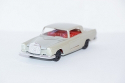 Mercedes 250SE A-19, Ремейк СССР