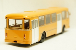 ЛИАЗ 677М городской автобус, SSM 1:43 