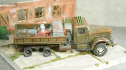 Яаз 210 с грузом заброшен, Modellux 1:43