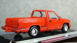 GMC Sierra GT Pickup red, MotorMax 1:24