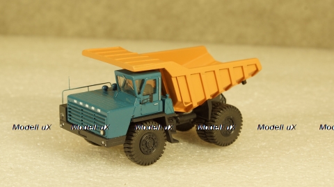 БЕЛАЗ 540А карьерный самосвал синий/оранжевый, Бригадир 1:87