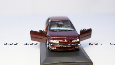 Renault Laguna 2 V6 TXE 1994, Vitesse 1:43