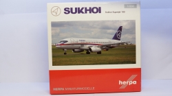 СУ-100 Sukhoi Superjet 100 собранная модель самолета, Herpa 1:200