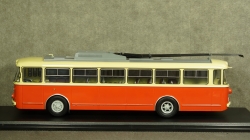 Троллейбус Skoda-9TR, 1961, красно-бежевый, SSM4044, SSM 1:43