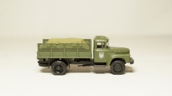 Зил 130 борт с грузом армия Украины хаки, Herpa 1:87 