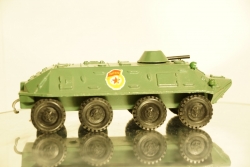 БТР 80 СССР, зеленый