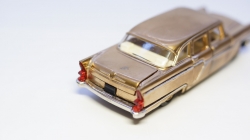 Газ 13 Чайка, 1:43