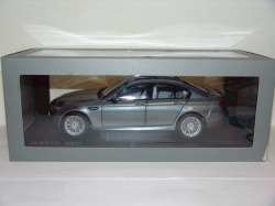 BMW M5 (F10) 2011 1:18