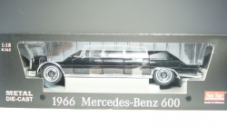 Mercedes-Benz 600 (W100) Landaulet 1966, SunStar 1:18