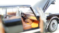 Mercedes-Benz 600 (W100) Landaulet 1966, SunStar 1:18