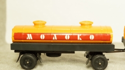 Камаз 53212 Молоко с прицепом, 1:43