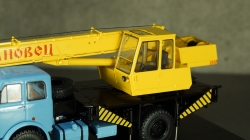 Автокран МАЗ-500А КС-3571, SSM1415 1:43