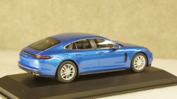 Porsche Panamera 4S (2. Gen.) 2016 blue, Herpa 1:43