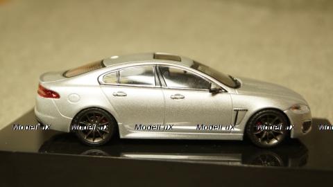 Jaguar XFR rhodium silver, IXO 1:43
